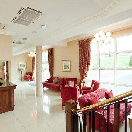 מקרום Riverside Park Hotel מראה חיצוני תמונה