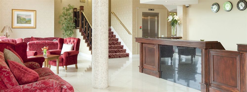 מקרום Riverside Park Hotel מראה חיצוני תמונה